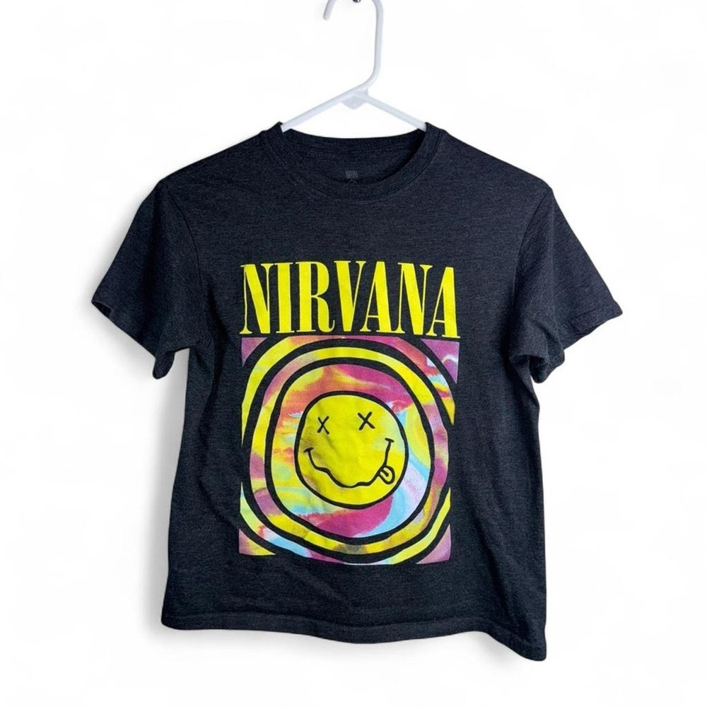 Nirvana Smiley Face Graphic Tee Grunge Band T Shirt Retro Y2K Cropped Fit